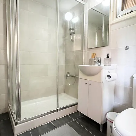 Seaside Makenzie- 50m To Apartment Larnaca